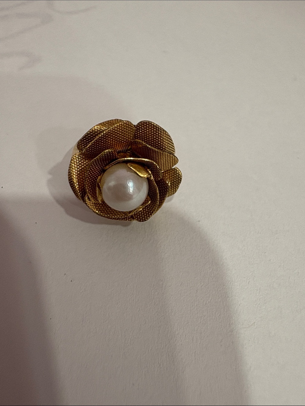 Gold Floral Pearl Cluster Ring — Elegant Gold-Tone Flower with White Pearl
